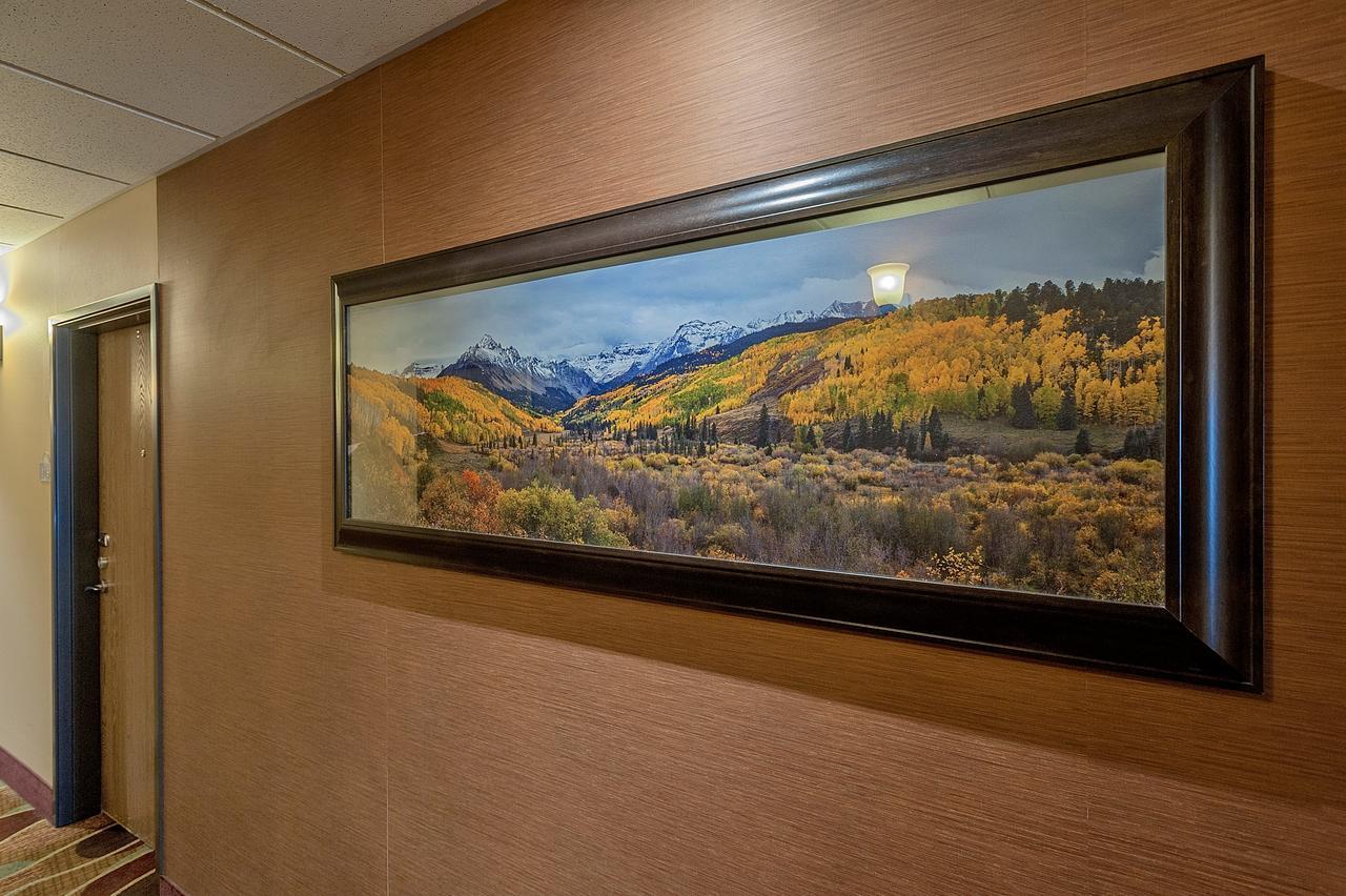 Days Inn By Wyndham Manitou Springs Bagian luar foto